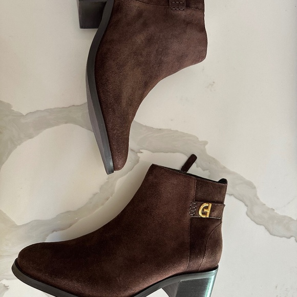 Colehaan Women’s Holis boot - Picture 1 of 3